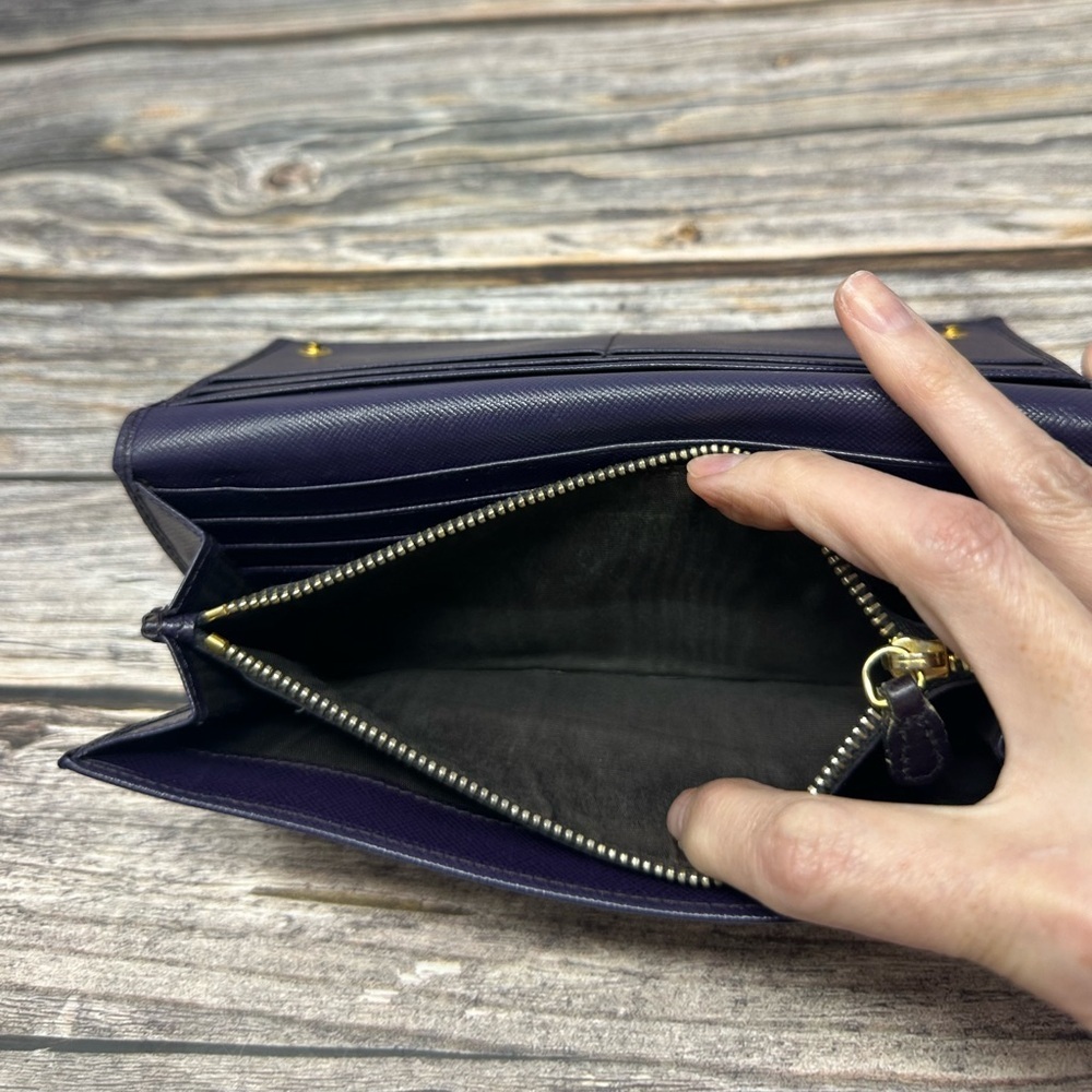Prada Saffiano Leather Wallet Purple EUC - Picture 2 of 16